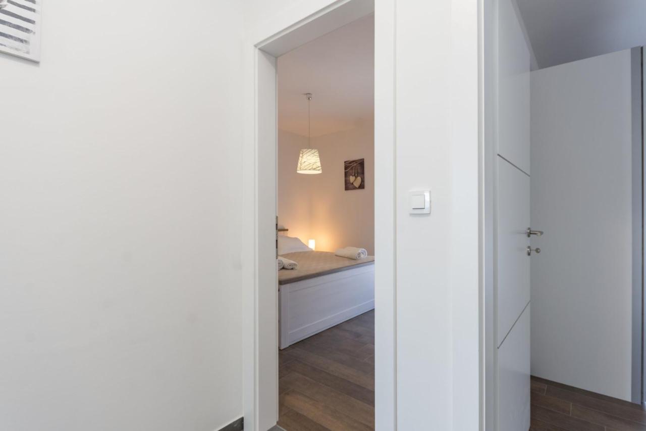 Villa Piramida Trogir Buitenkant foto