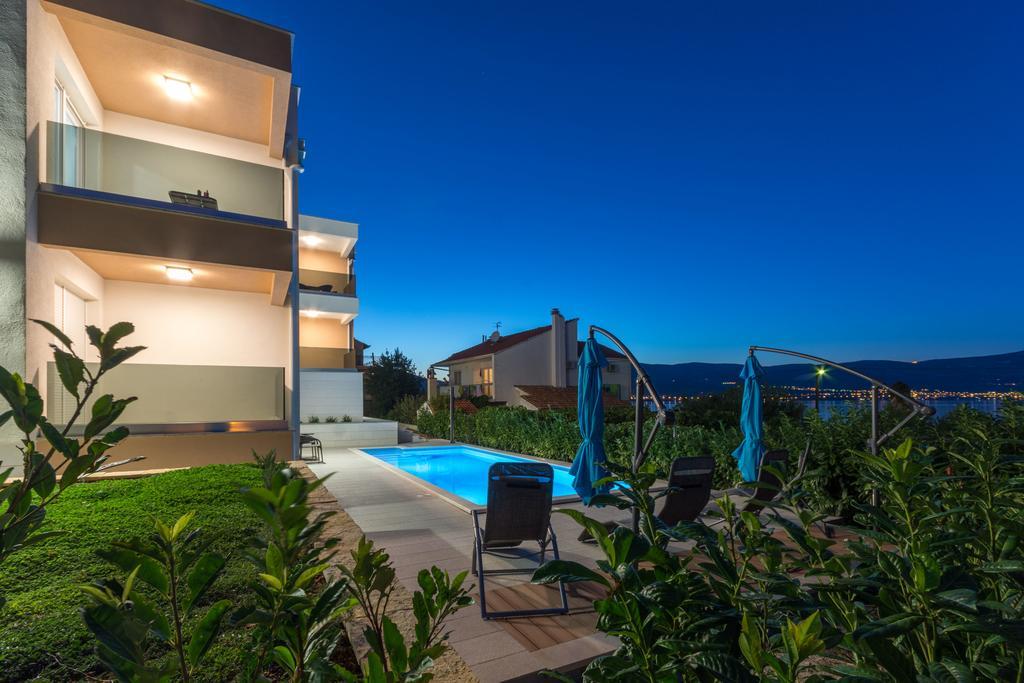 Villa Piramida Trogir Buitenkant foto