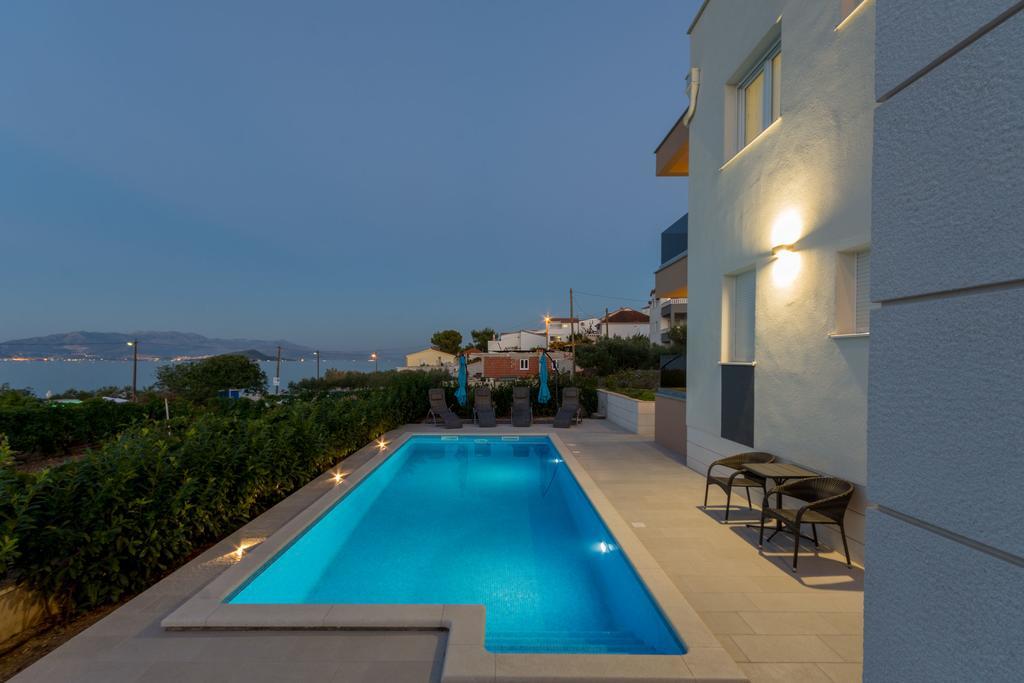Villa Piramida Trogir Buitenkant foto